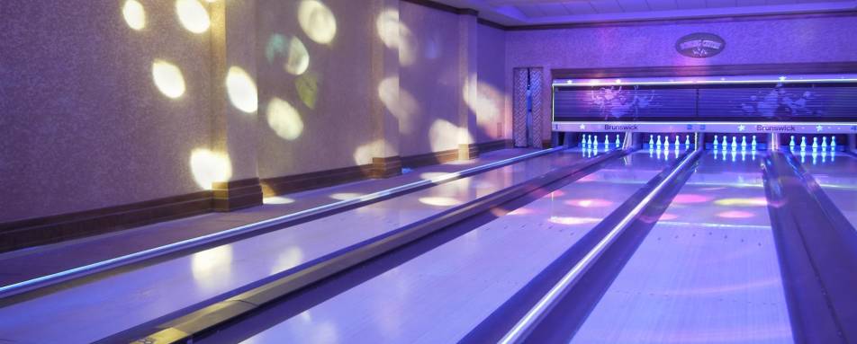 Bowling and Entertainment Center  - Fairmont Banff Springs