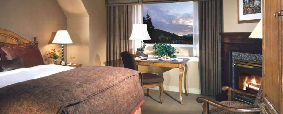 Fairmont Gold Room - Fairmont Chateau Whistler 