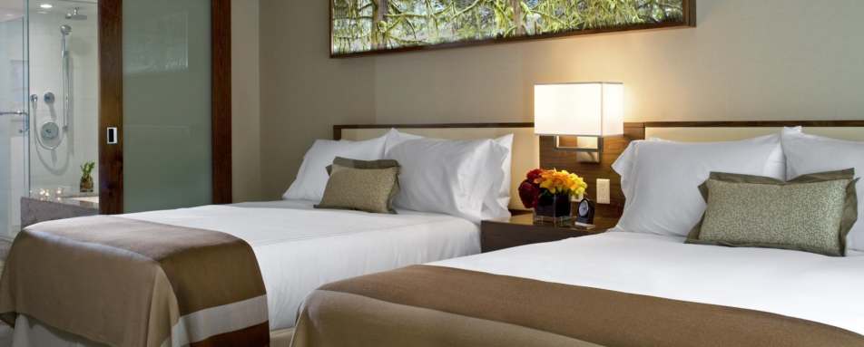 Fairmont Queen Queen Guestroom 