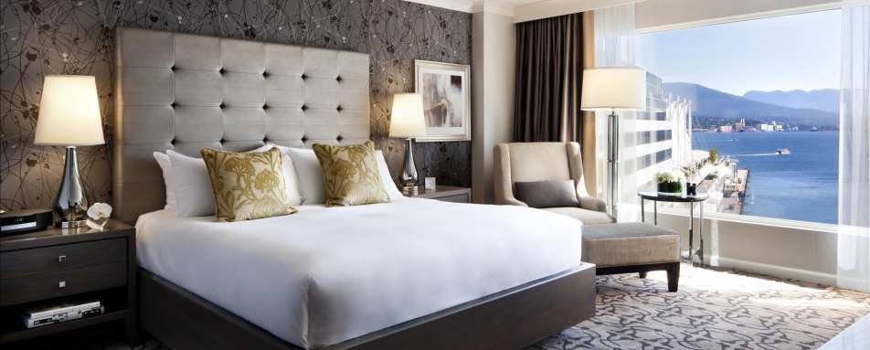 Fairmont Gold View Room - Fairmont Waterfront Vancouver