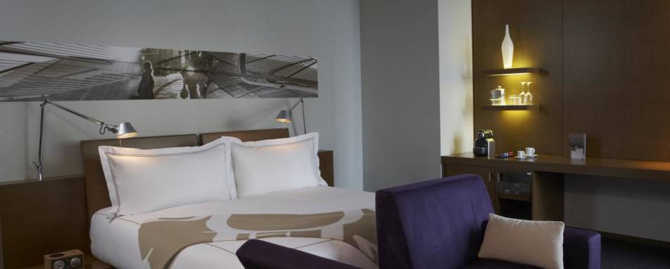 Deluxe Room at Hotel Le Germain Calgary