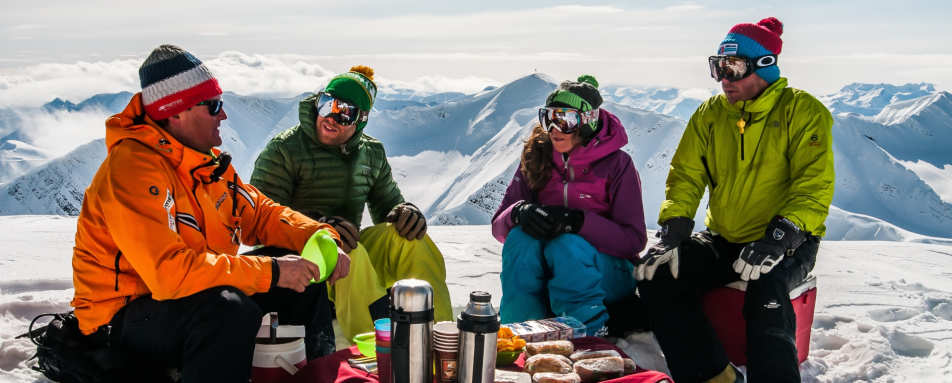 Last Frontier Heliskiing