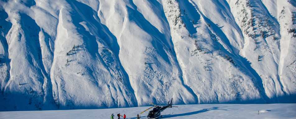 Last Frontier Heliskiing