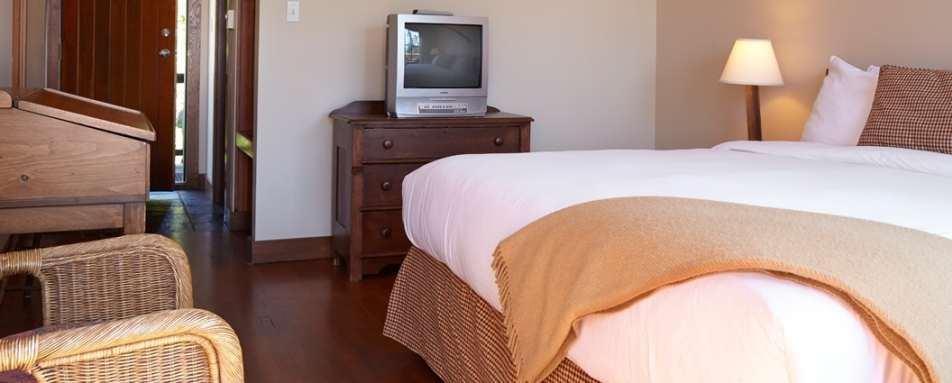 Guestroom - Middle Beach Lodge
