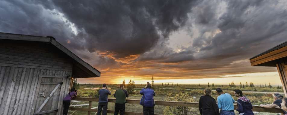 Nanuk Polar Bear Lodge - Nanuk Polar Bear Lodge