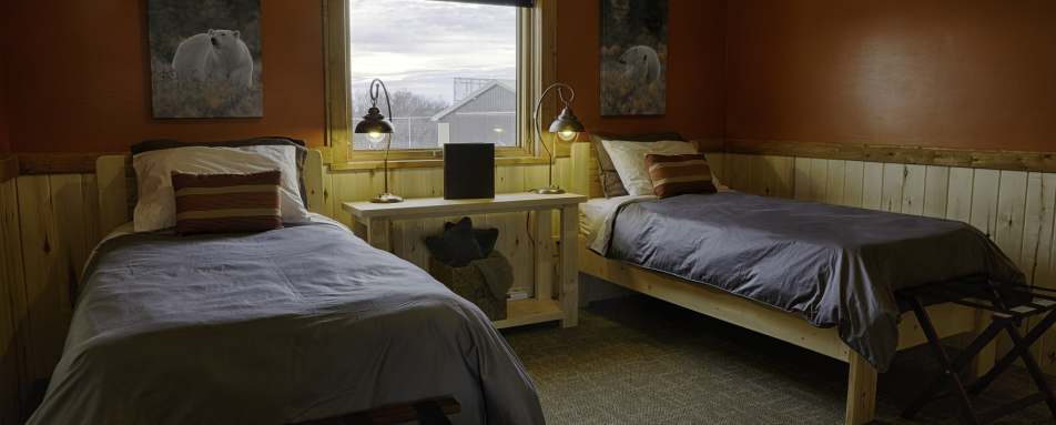 Nanuk Bedroom - Nanuk Polar Bear Lodge