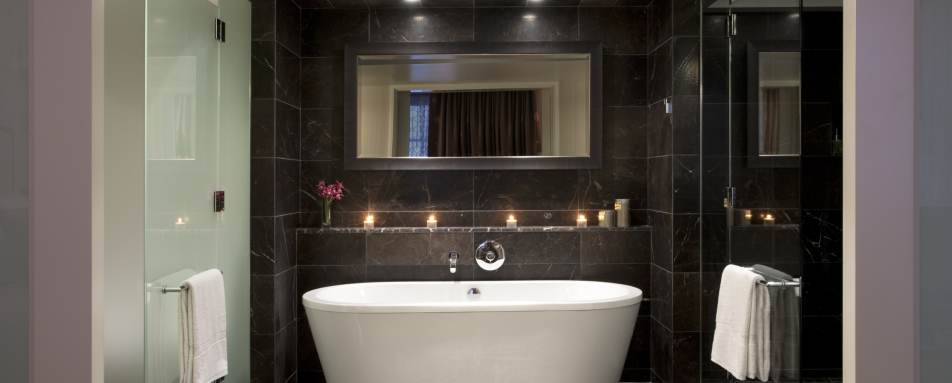 Bathroom - Rosewood Hotel Georgia 