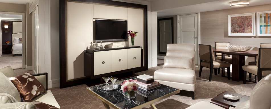 Suite Lounge - Rosewood Hotel Georgia 