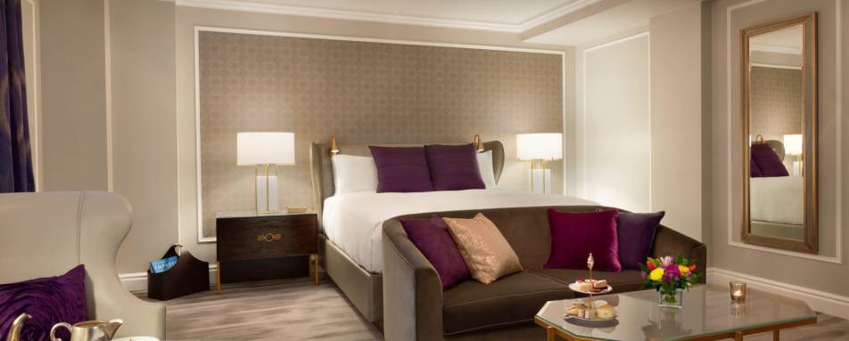 The Fairmont Empress - Fairmont Gold King Room