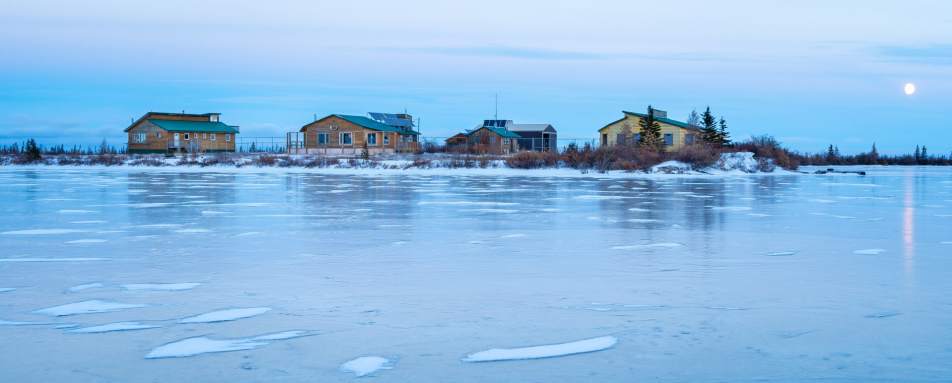 Dymond Lake ecolodge 