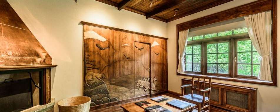 Lounge Area - The Lodge at Valle Chacabuco