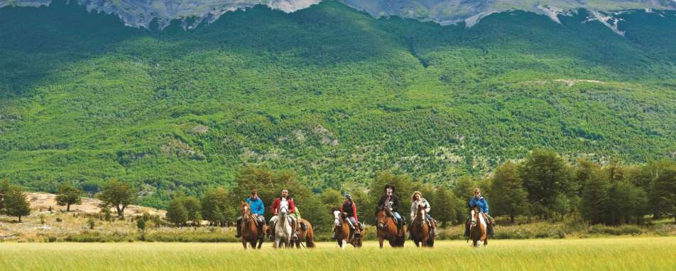 Riding across Patagonia - The Singular Patagonia