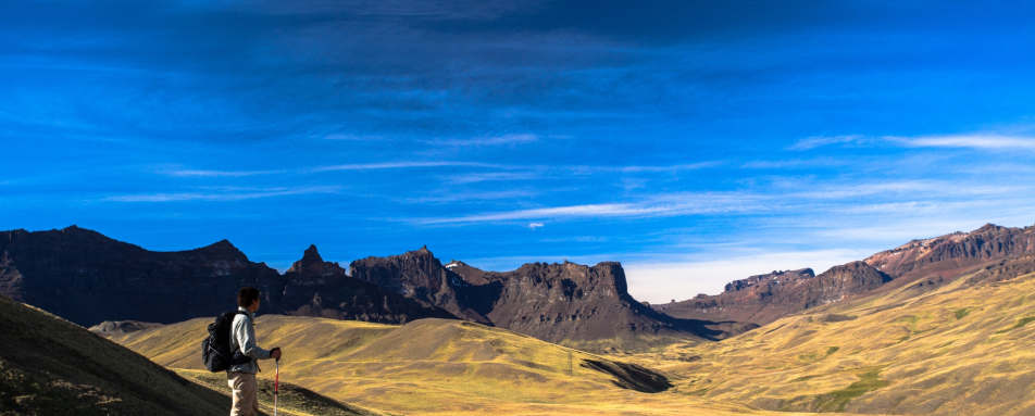 Hiking - The Singular Patagonia 