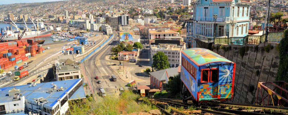 Valparaíso - Chile and Argentina via the Lakes