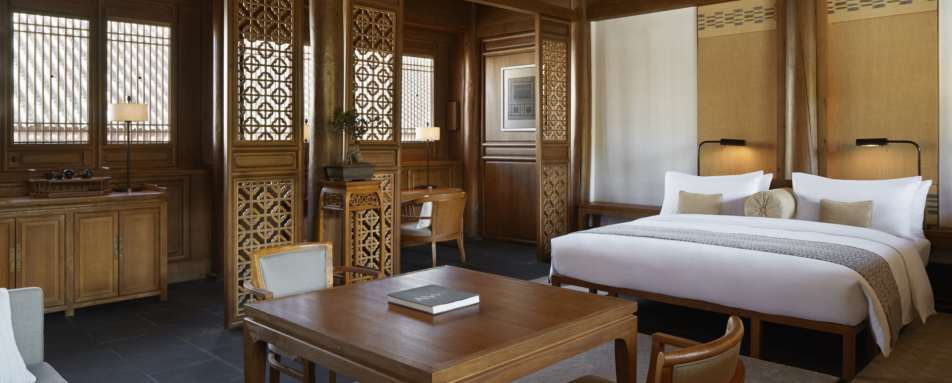 Deluxe Suite Bedroom - Amandayan 