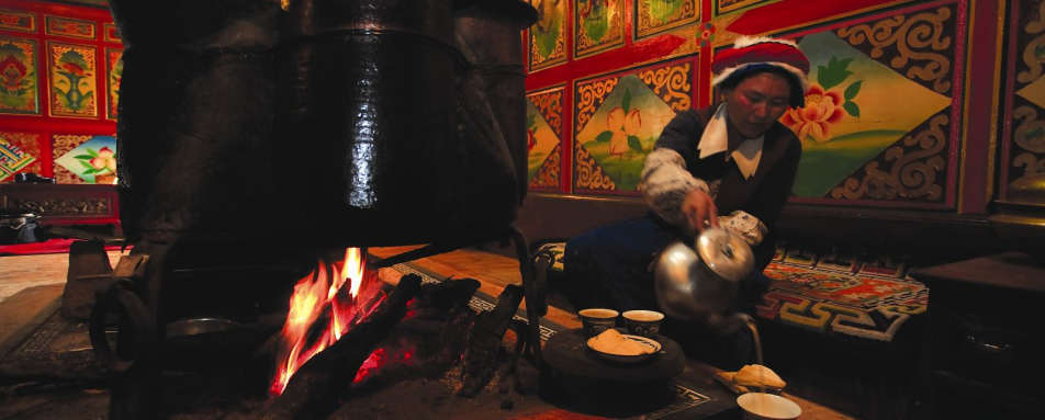 Tea with the locals - Banyan Tree Ringha
