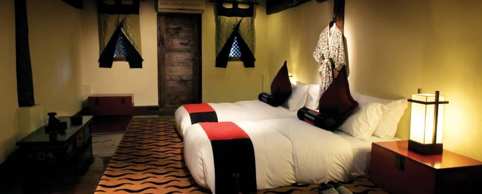 Tibetan Lodge - Banyan Tree Ringha