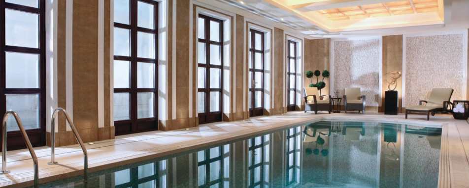 Swimming Pool - Four Seasons Hotel 