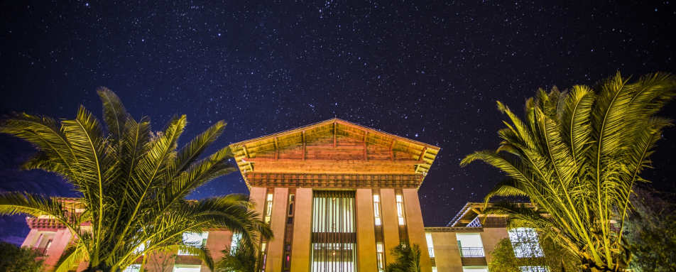 Hotel Exterior - LUX Bemzilan