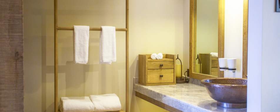 Superior Room Bathroom - LUX Benzilan