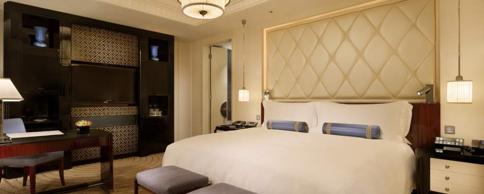 Deluxe River Room - The Peninsula