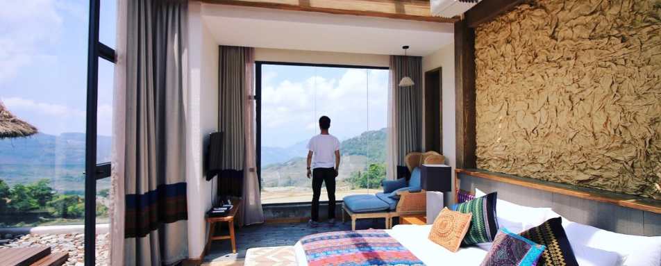 Guest Room 2 - Twelve Manor