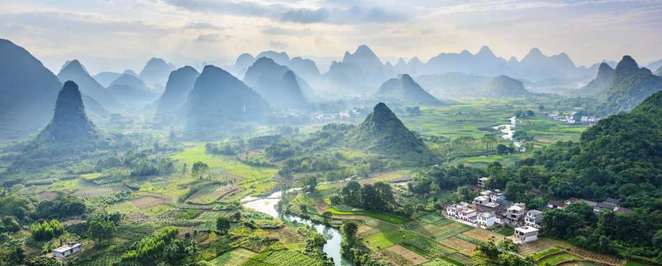 Arieal Guilin - China for Teenagers 