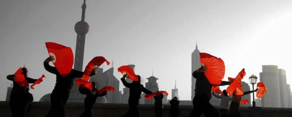 Dancers in Shanghai - Scenic China