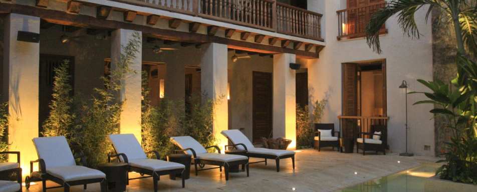 Pool - Ananda Hotel Boutique