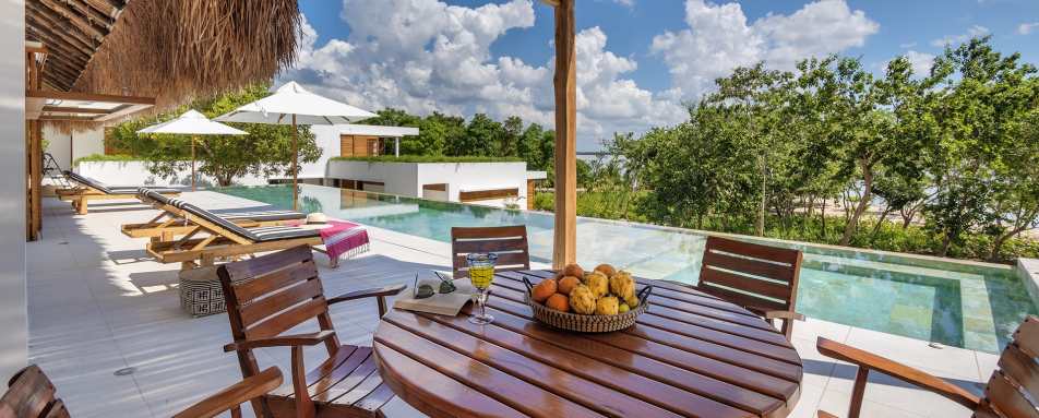 Alfresco Dining - Casa Letty 