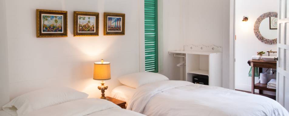 Floralia twin room - Aguas Claras 