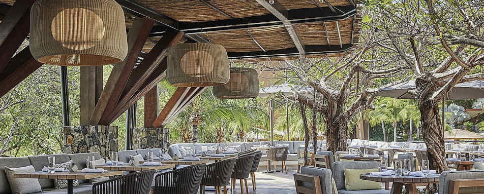 Bahia Restaurant - Four Seasons Resort Costa Rica