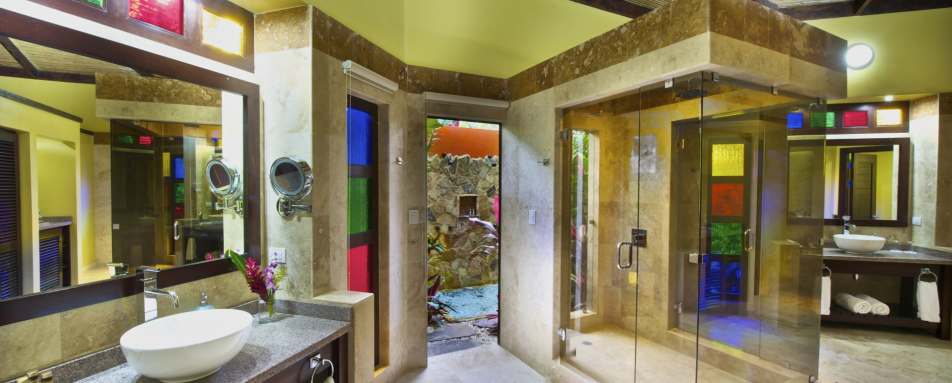 Nayara Gardens Villa Bathroom 