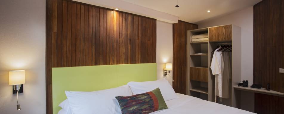 Contemporary interiors - Senda Monteverde 