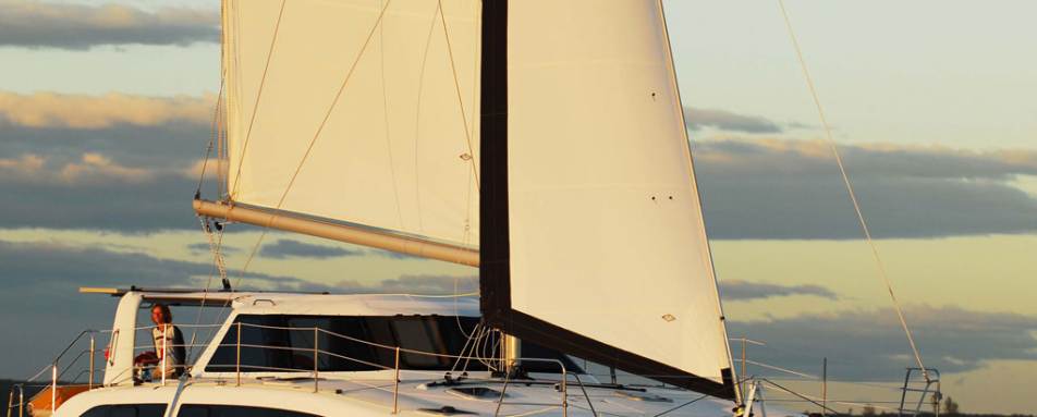 Catamaran Sail snorkelling