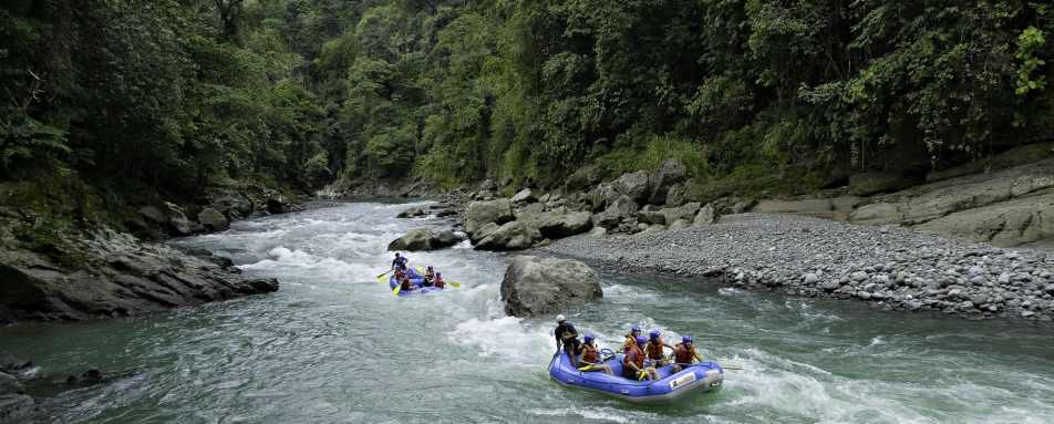 Pacuare Rafting - Costa Rica for Teenagers