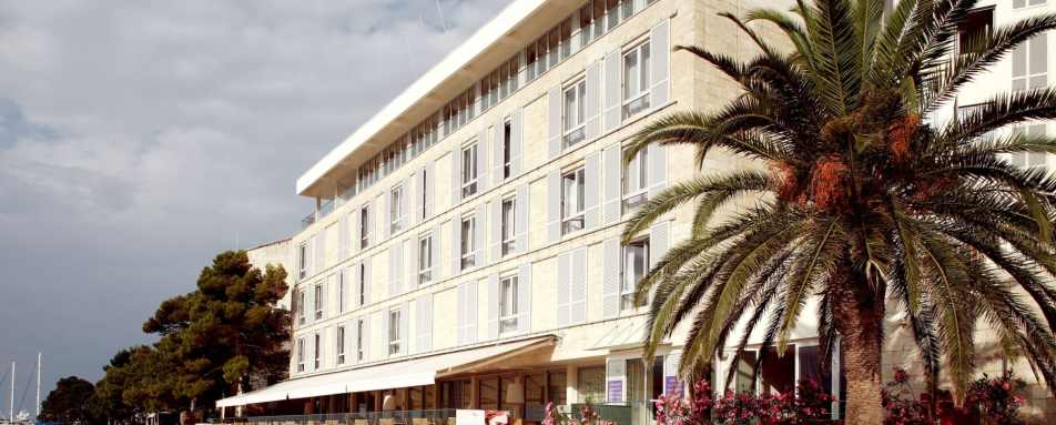 Exterior - Hotel Adriana