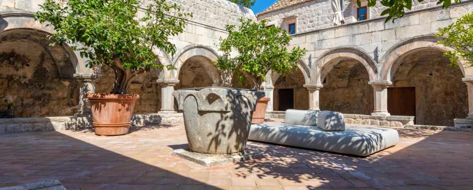 Courtyard - Lopud 1483 