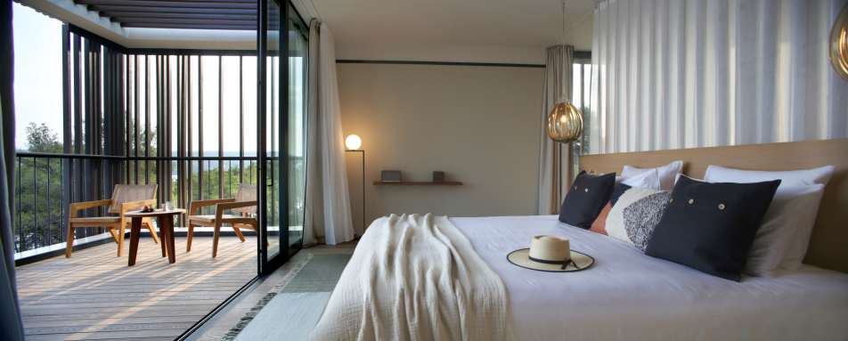 Premium Panoramic Room 