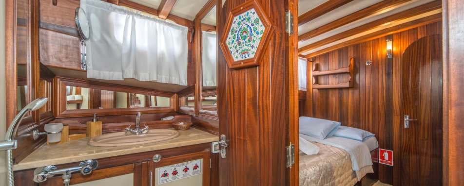 Bathroom - Private Gulet Croatia