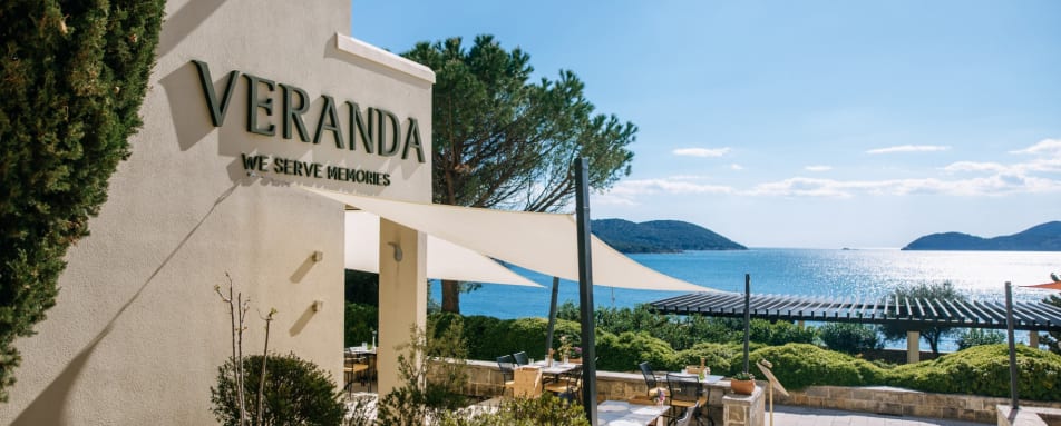Veranda Restaurant 