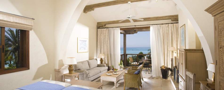 Suite - Columbia Beach Resort