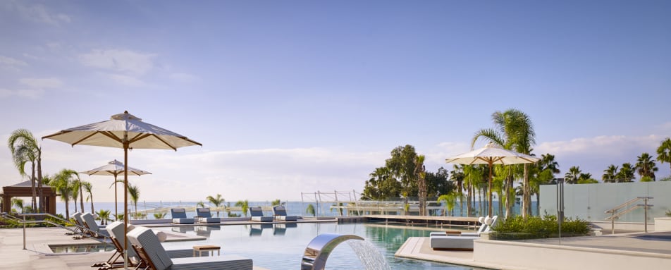 Lifestyle Pool Adults Only 01 LR 