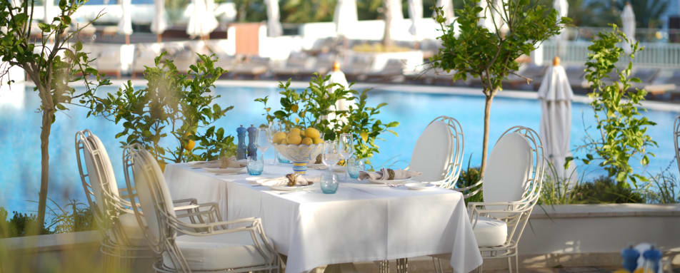 Restaurants - Il Teatro -Table Setting 