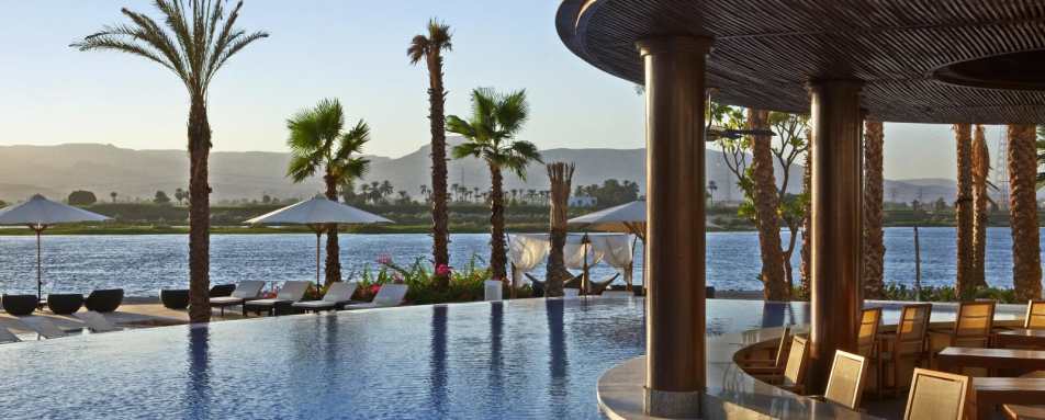 Luxor Hilton Pool  - The Hilton Luxor Resort 