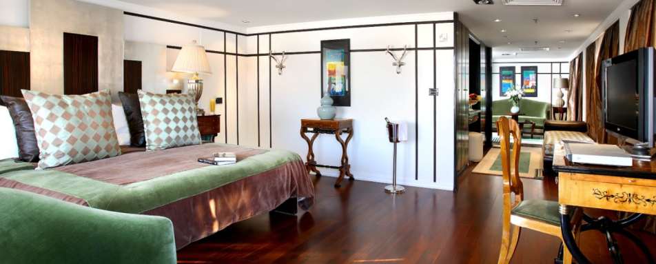 Royal Suite - Sanctuary Sun Boat IV