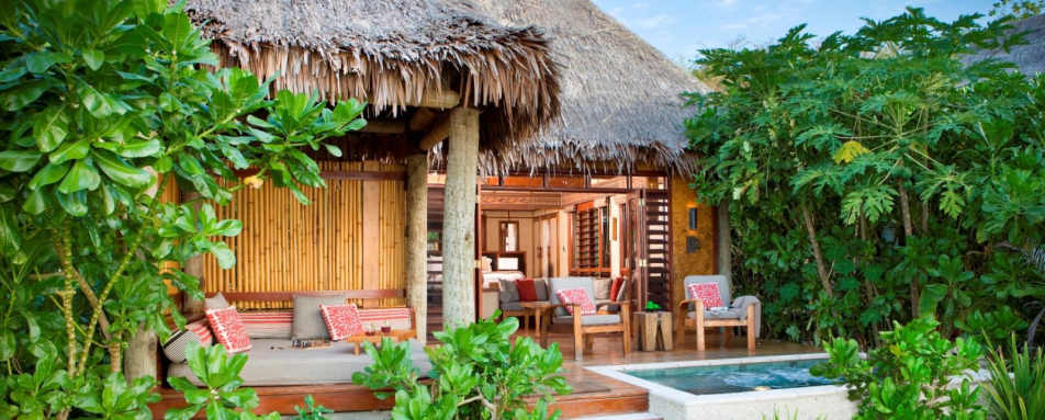 Beachfront Bures - Likuliku Lagoon Resort