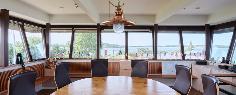 Tower meetingdining facilities 