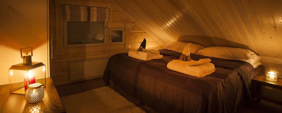 Bedroom - Rovaniemi Christmas Chalets