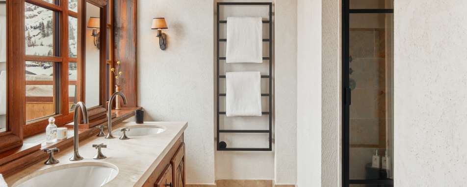 Family Suite Bellevarde Bathroom 